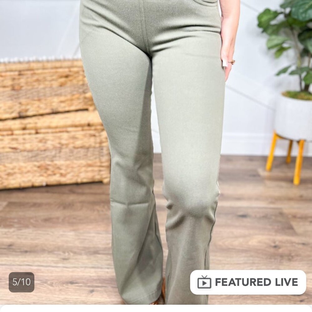 Rae Mode - V Waist Yoga Leggings - Mint Green - 1XL -